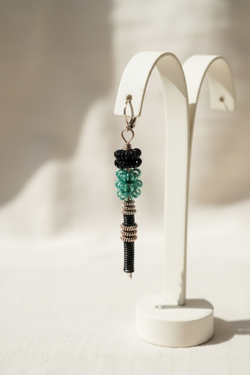 Wire Art Dangle Earring - Light Style